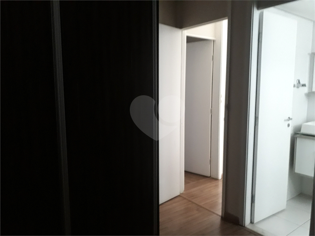 Ótimo apartamento Na rua Newton Prado no Bom Retiro