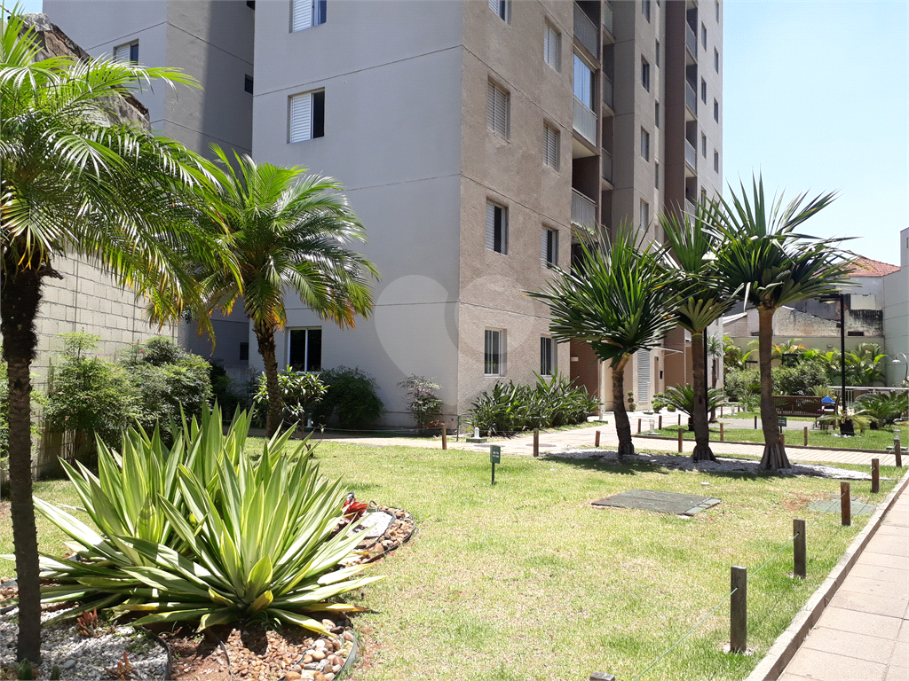 Ótimo apartamento Na rua Newton Prado no Bom Retiro