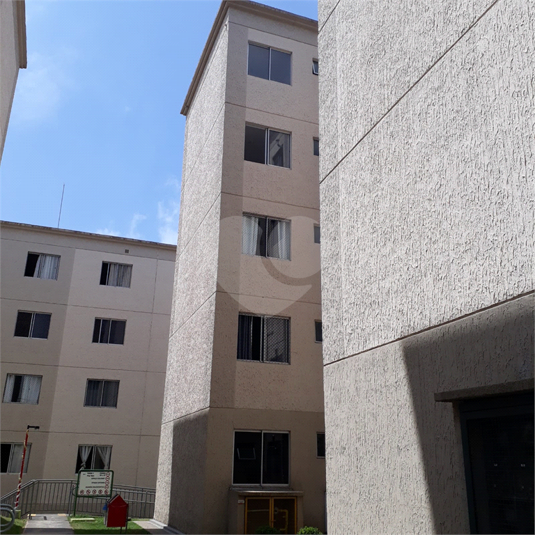 APARTAMENTO em ITAQUERA