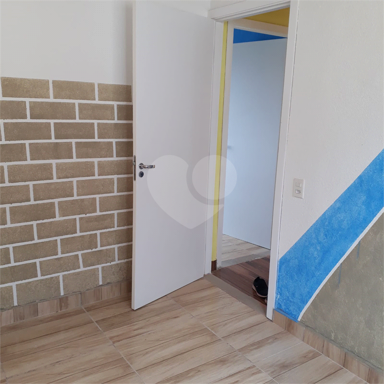 APARTAMENTO em ITAQUERA