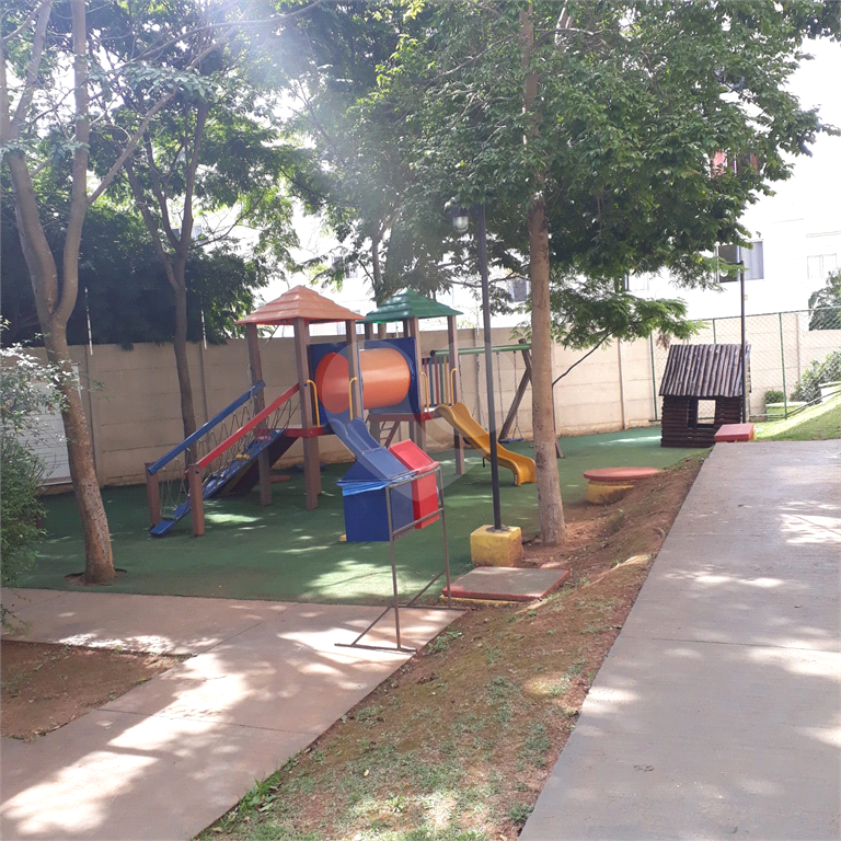 APARTAMENTO em ITAQUERA