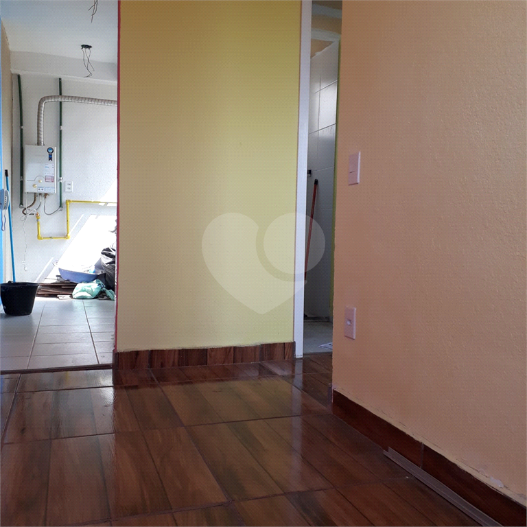 APARTAMENTO em ITAQUERA