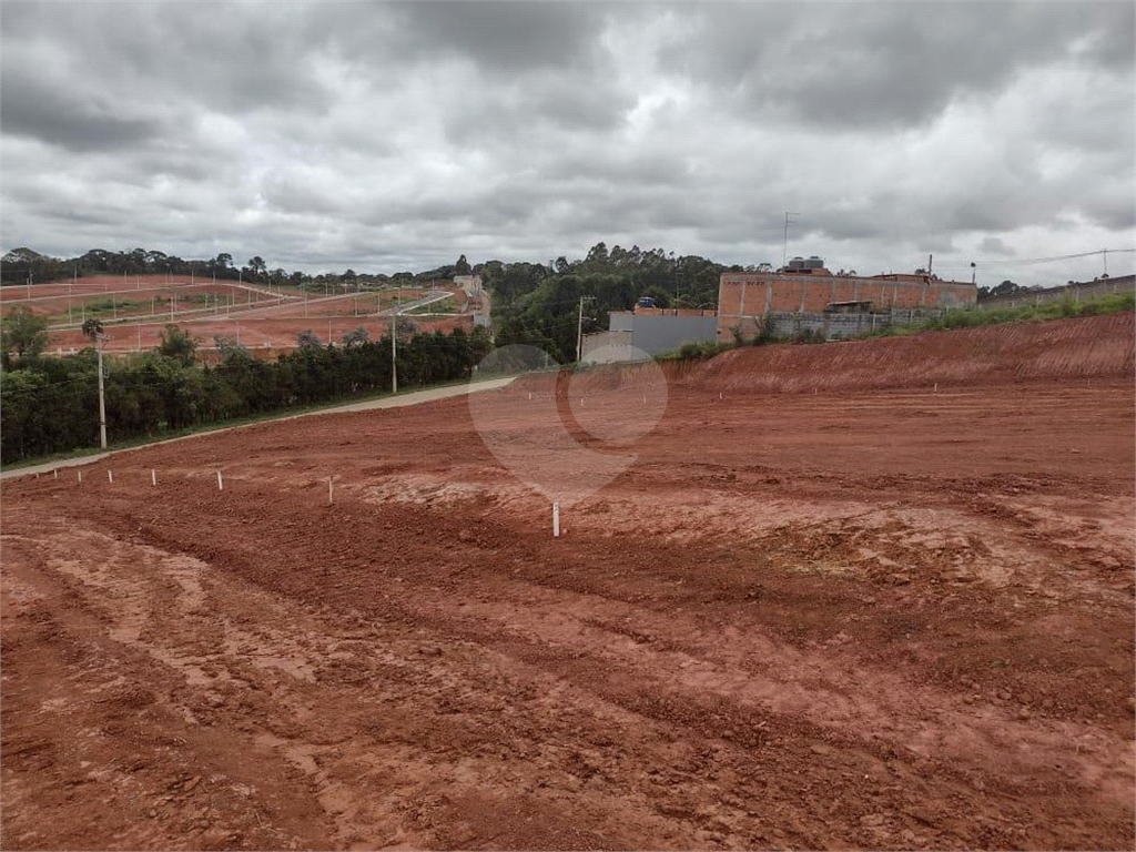 Área de 30.000m² em Cotia, ótima localização e com total infraestrutura na região
