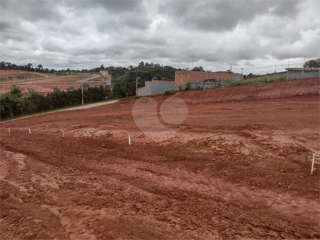 Área de 30.000m² em Cotia, ótima localização e com total infraestrutura na região