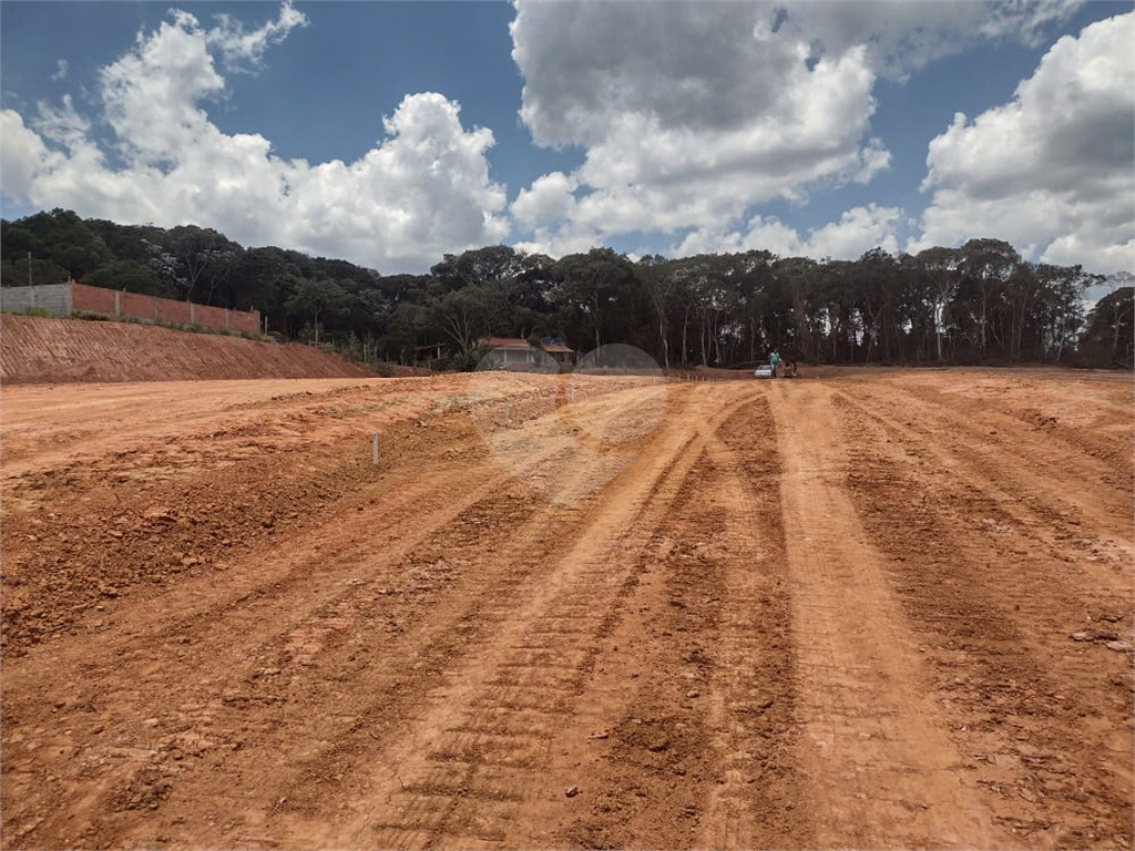 Área de 30.000m² em Cotia, ótima localização e com total infraestrutura na região