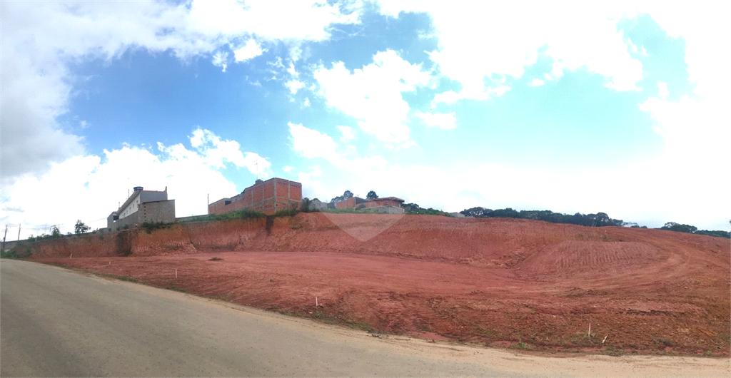 Área de 30.000m² em Cotia, ótima localização e com total infraestrutura na região