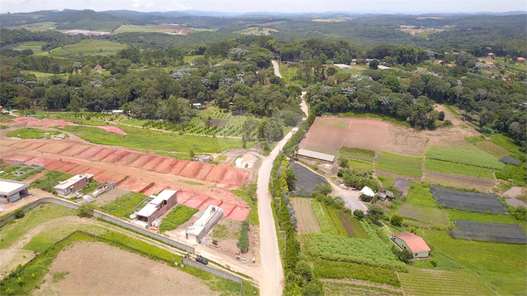 Área de 30.000m² em Cotia, ótima localização e com total infraestrutura na região