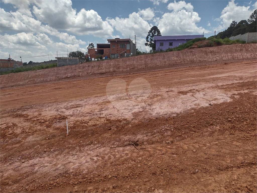 Área de 30.000m² em Cotia, ótima localização e com total infraestrutura na região
