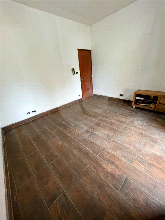 Sobrado à venda e aluguel com 2 quartos, 150m² - Foto 15