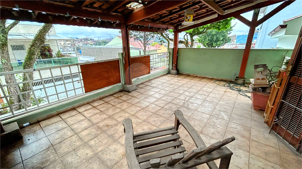 Sobrado à venda e aluguel com 2 quartos, 150m² - Foto 22