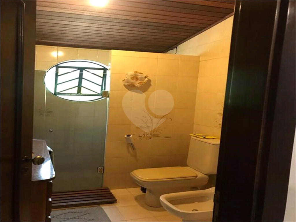 Casa à venda com 3 quartos, 2350m² - Foto 10