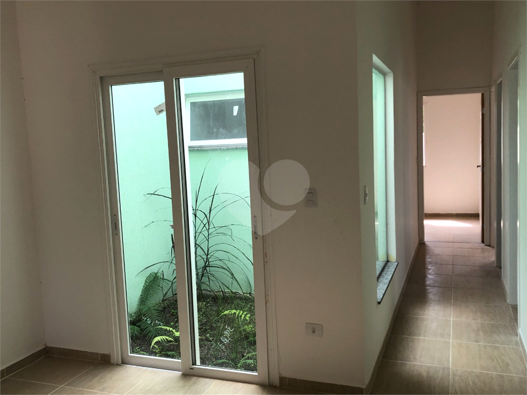 Casa à venda com 3 quartos, 86m² - Foto 3