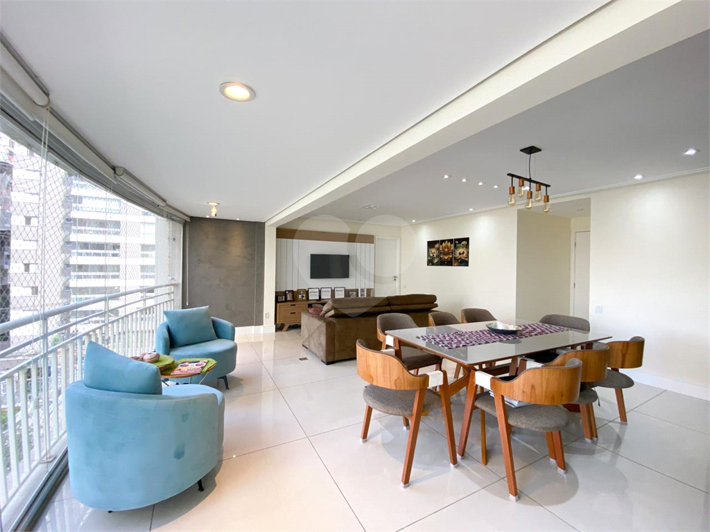 Apartamento 122m2 com 3 suítes e 2 vagas na Mooca
