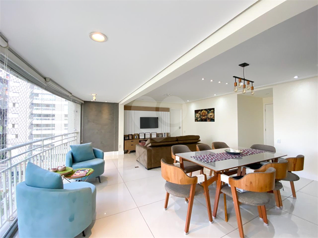 Apartamento 122m2 com 3 suítes e 2 vagas na Mooca