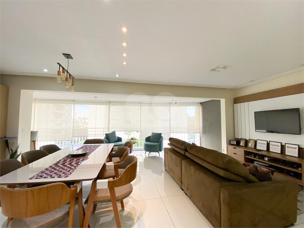 Apartamento 122m2 com 3 suítes e 2 vagas na Mooca