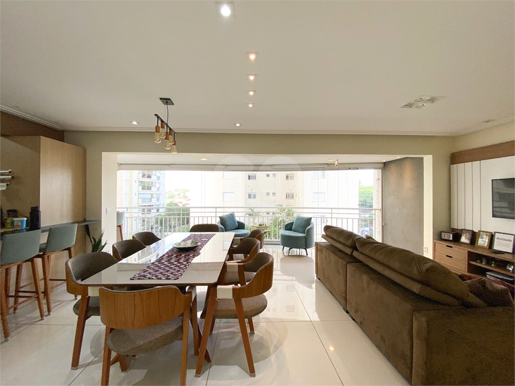 Apartamento 122m2 com 3 suítes e 2 vagas na Mooca