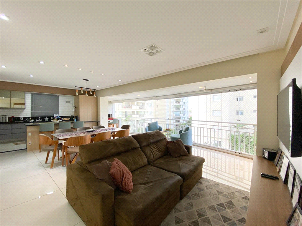 Apartamento 122m2 com 3 suítes e 2 vagas na Mooca