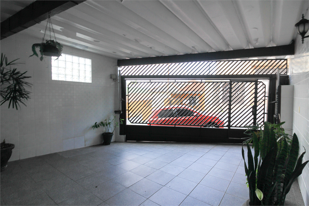 Casa térrea na Vila Isolina Mazzei, perto da Av Conceição