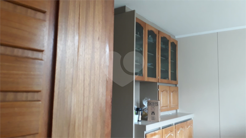 Apartamento à venda com 4 quartos, 228m² - Foto 6