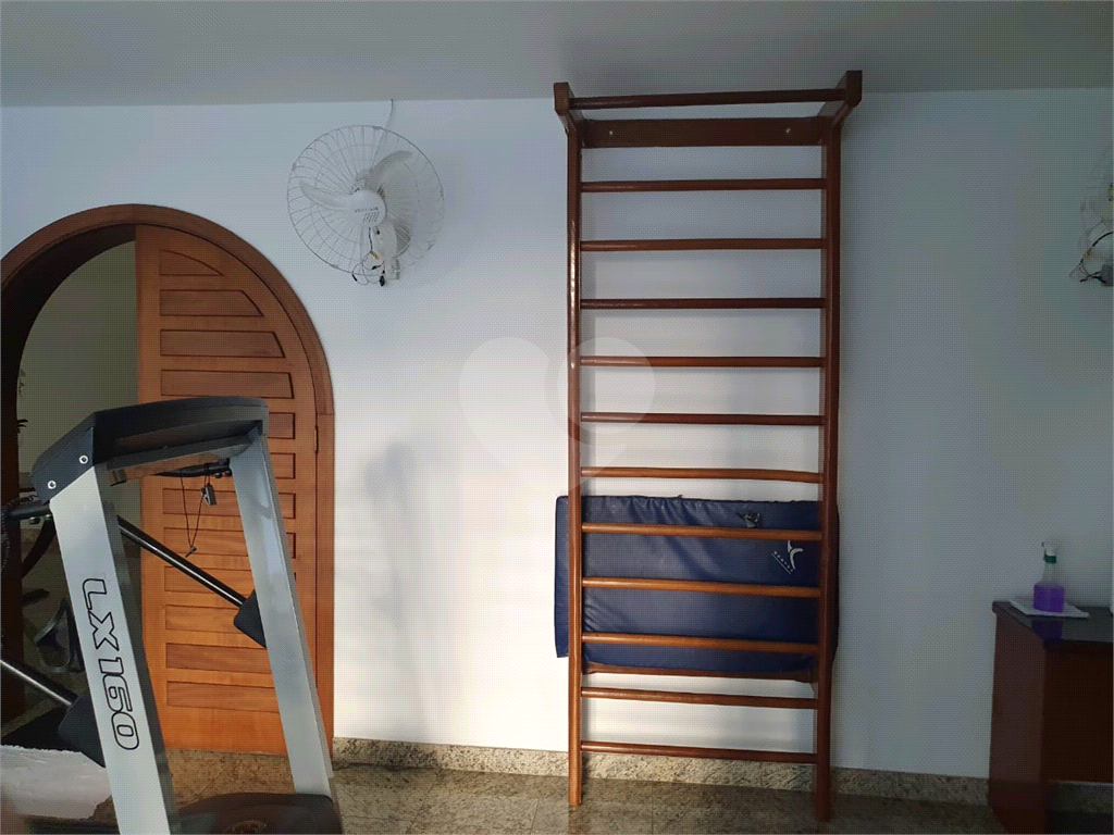 Apartamento à venda com 4 quartos, 228m² - Foto 16