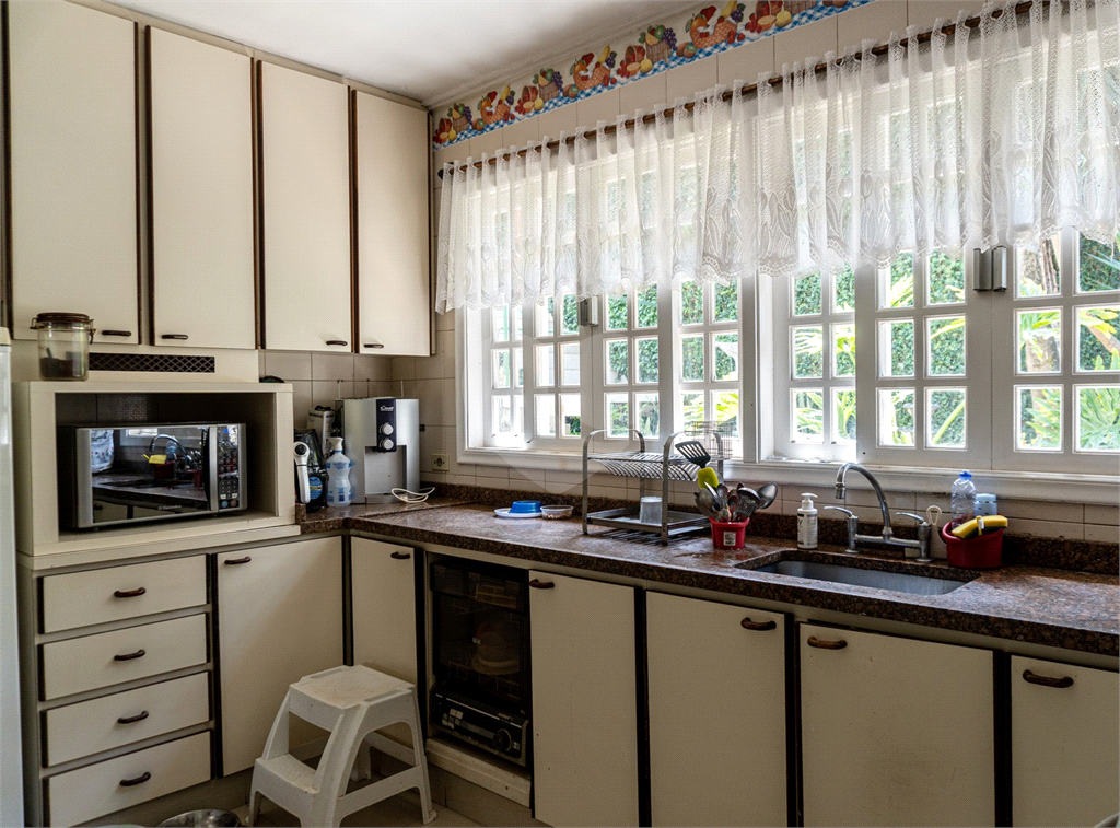 Excelente Casa em Condomínio Fechado ao lado de São Paulo!