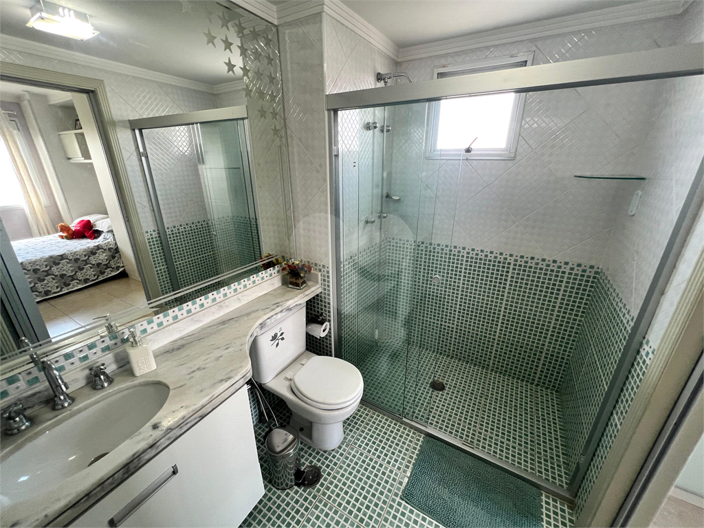 Apartamento Reformado e Mobiliado com 136m2