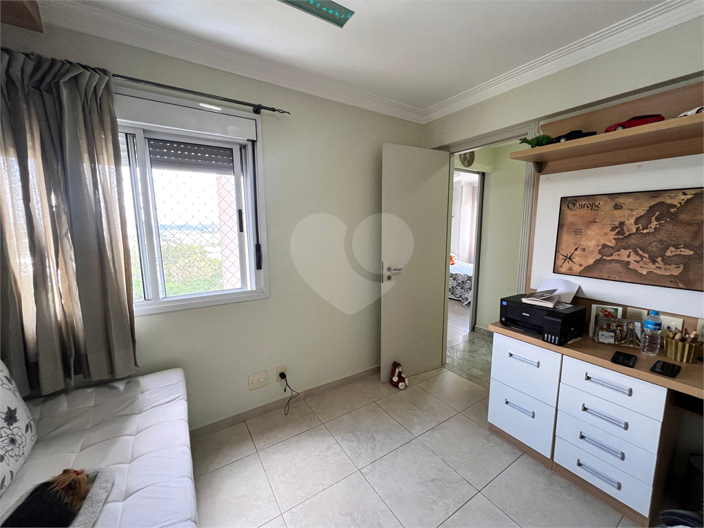 Apartamento Reformado e Mobiliado com 136m2