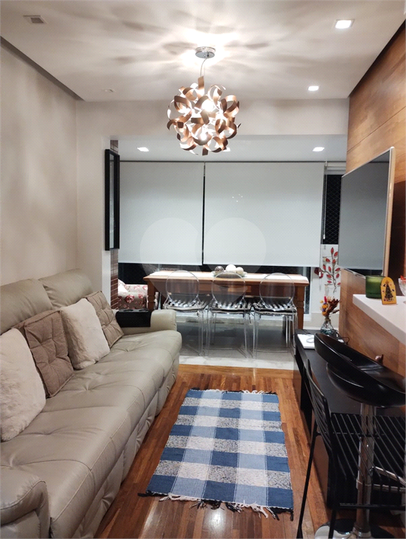 Apartamento à venda com 2 quartos em Santana