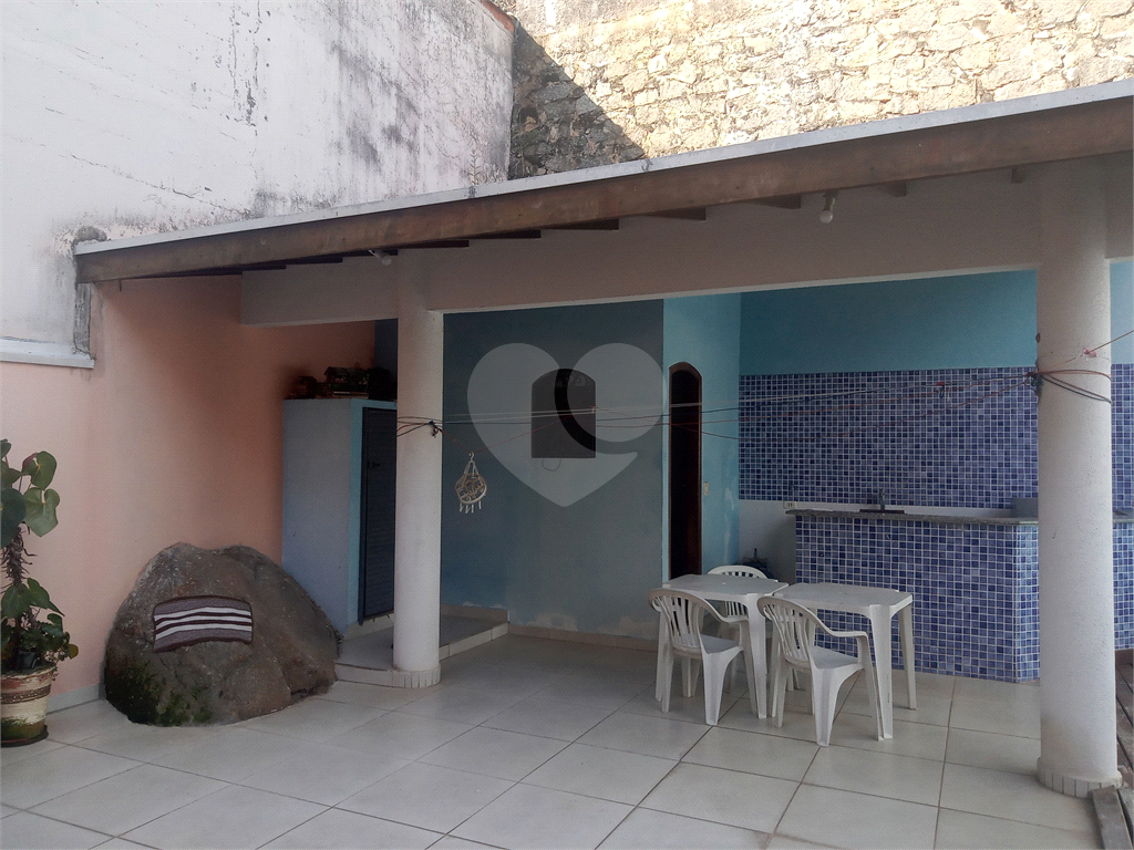 Sobrado a venda no Tremembé