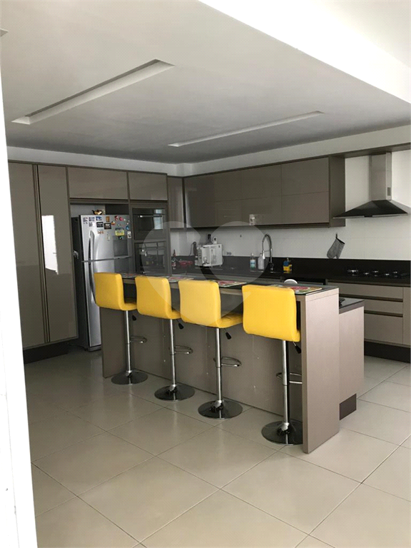 Casa em Alphaville, Residencial 9