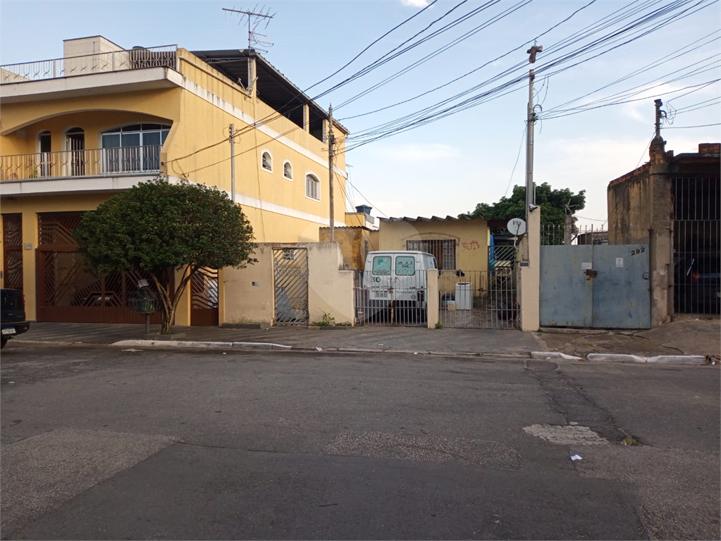 Terreno na Vila Maria 8,3m frente X 33m fundos