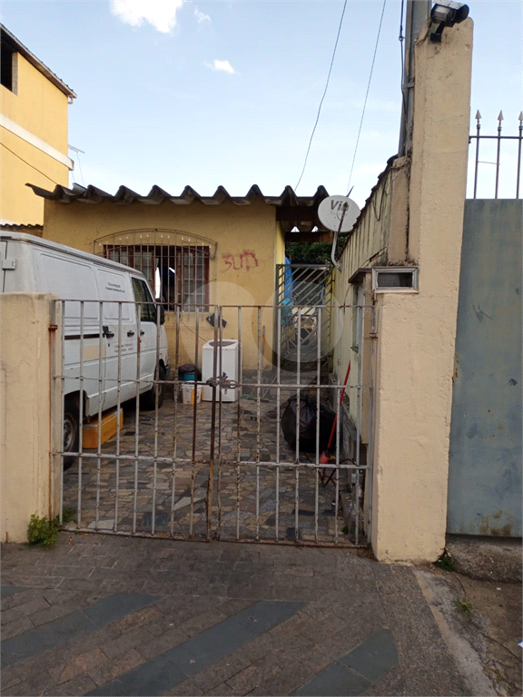 Terreno na Vila Maria 8,3m frente X 33m fundos