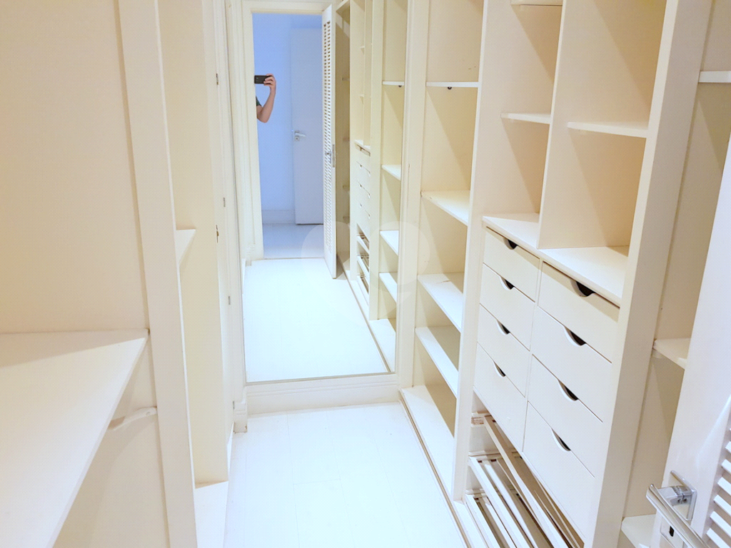 Venda Apartamento 4 dormitórios 4 Vagas de Garagem Campo Belo
