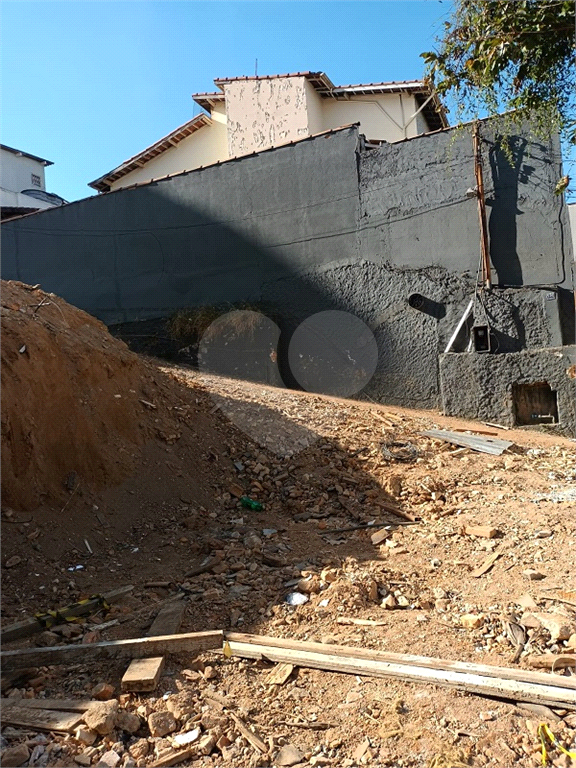 TERRENO em SANTANA