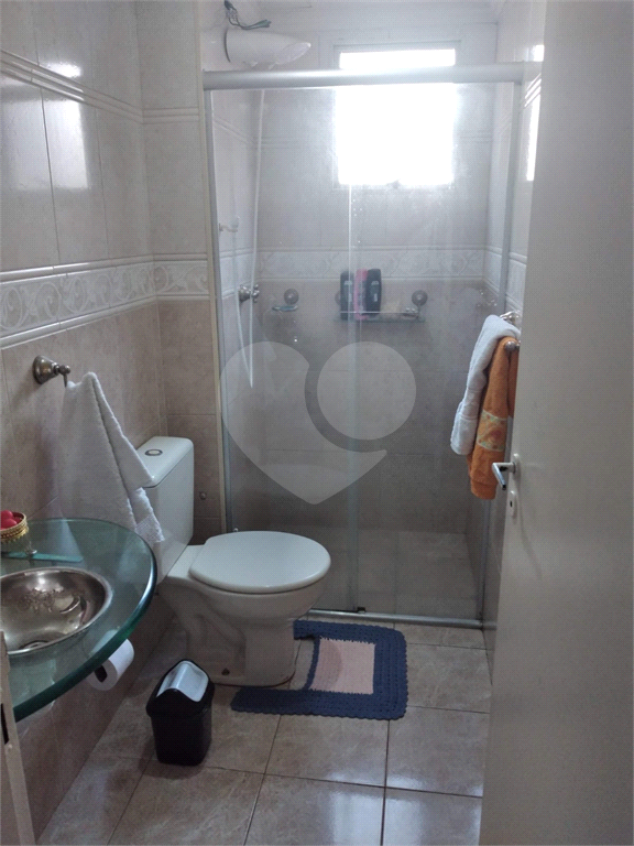 APARTAMENTO em PARQUE BRISTOL