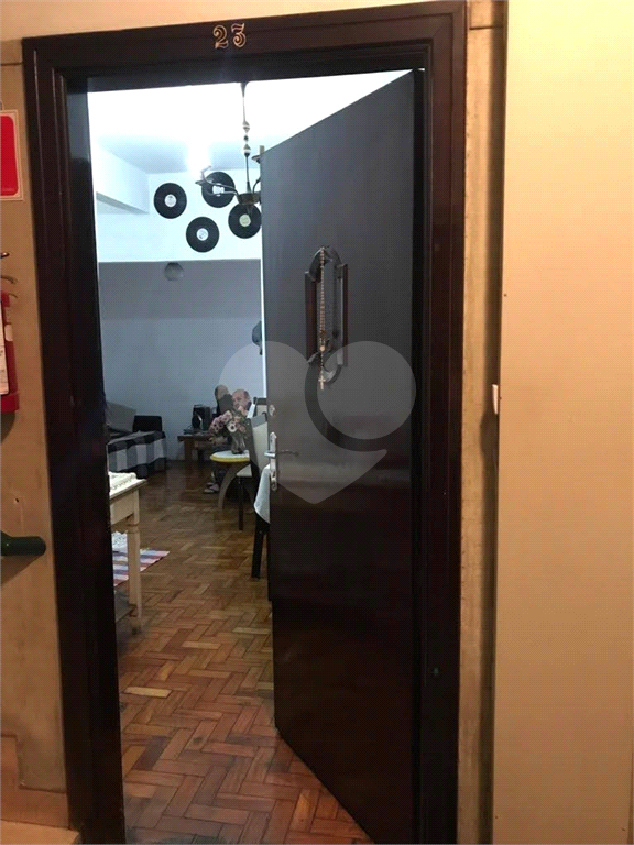 APARTAMENTO em BELA VISTA