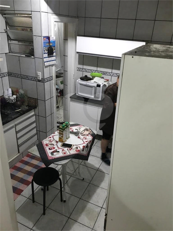 APARTAMENTO em BELA VISTA