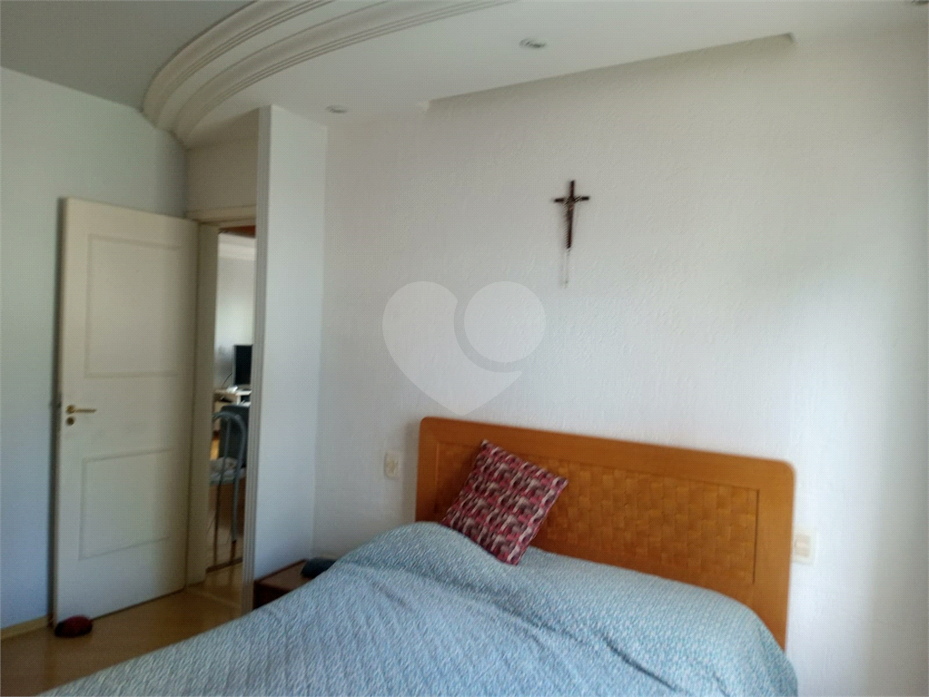 Apartamento  à Venda Bairro Água Fria