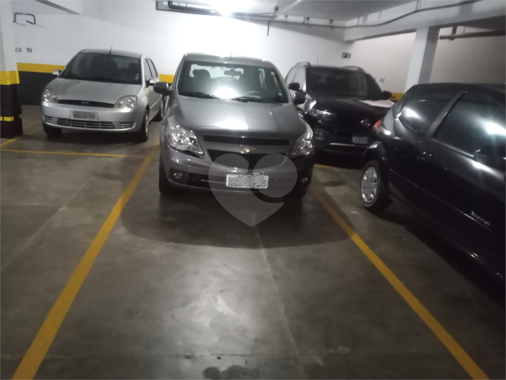 Apartamento  à Venda Bairro Água Fria