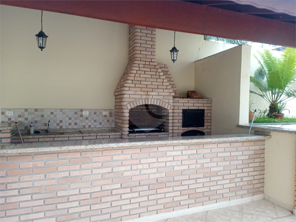 Apartamento  à Venda Bairro Água Fria