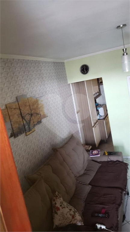 Casa assobradada com 03 dorm com 02 vagas de garagem - Cid, Jardim Cumbica - Guarulhos - SP