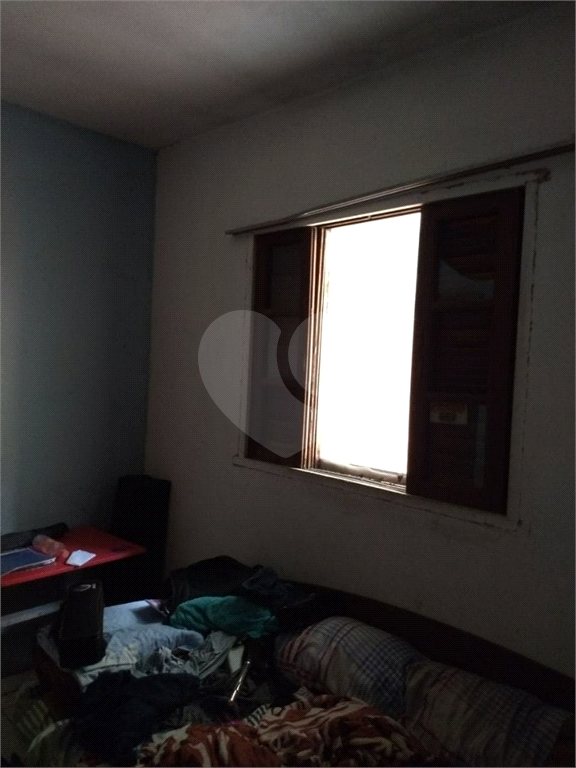 Casa assobradada com 03 dorm com 02 vagas de garagem - Cid, Jardim Cumbica - Guarulhos - SP
