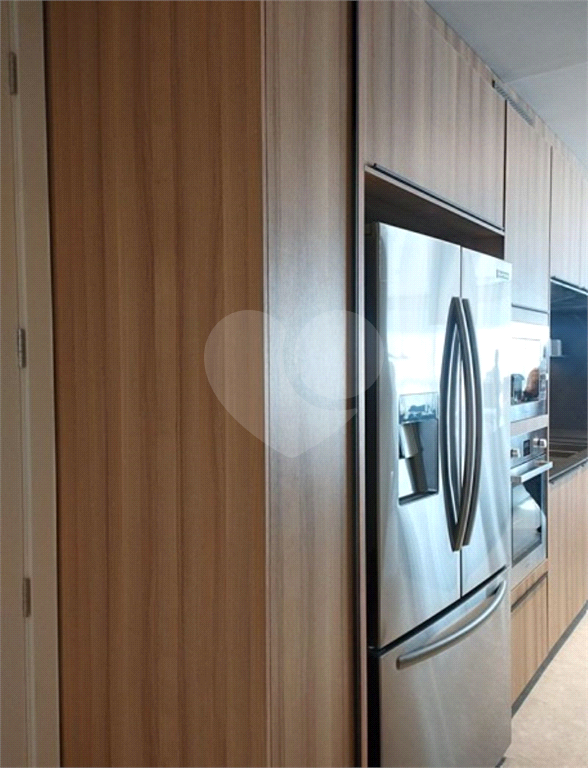 Apartamento novo, mobiliado, a venda no Jardim Paulista