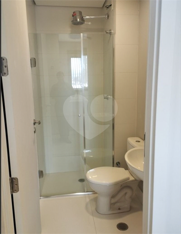 Apartamento novo, mobiliado, a venda no Jardim Paulista