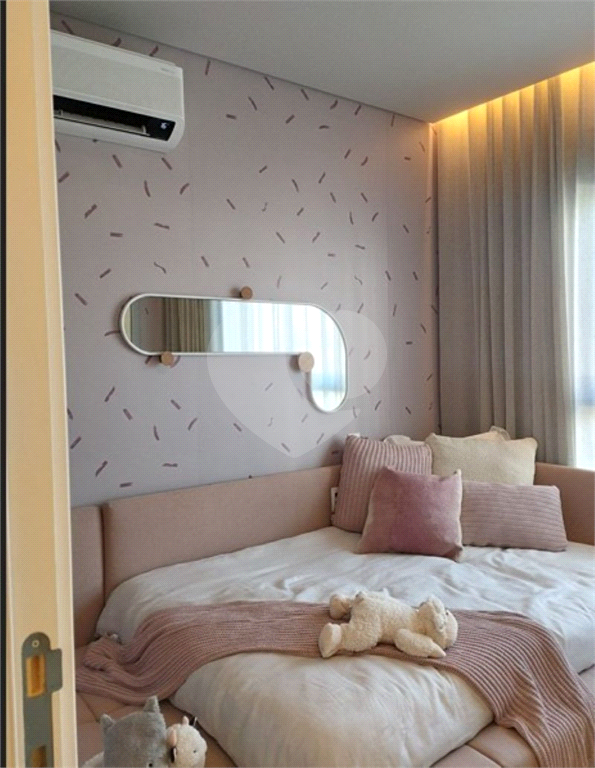 Apartamento novo, mobiliado, a venda no Jardim Paulista