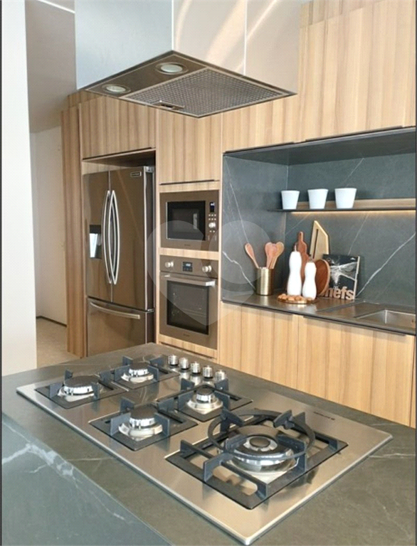 Apartamento novo, mobiliado, a venda no Jardim Paulista