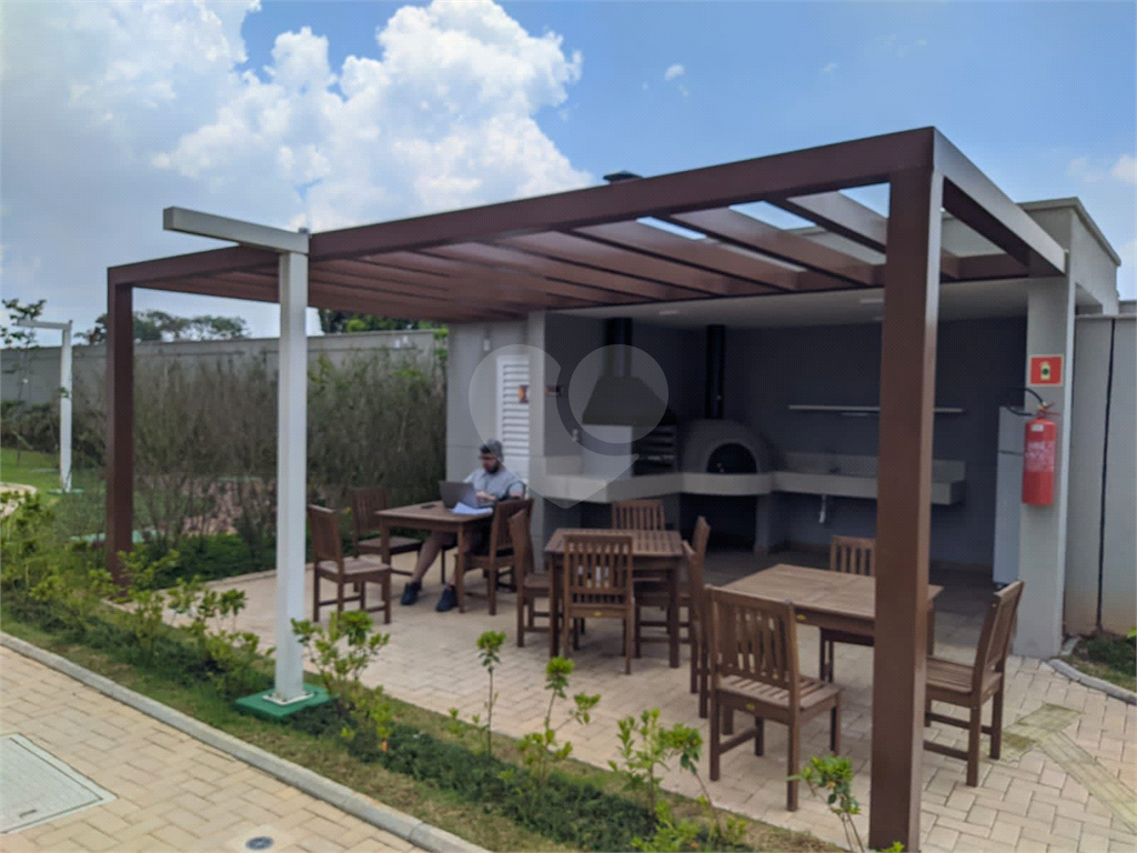 APARTAMENTO em CAMBUCI