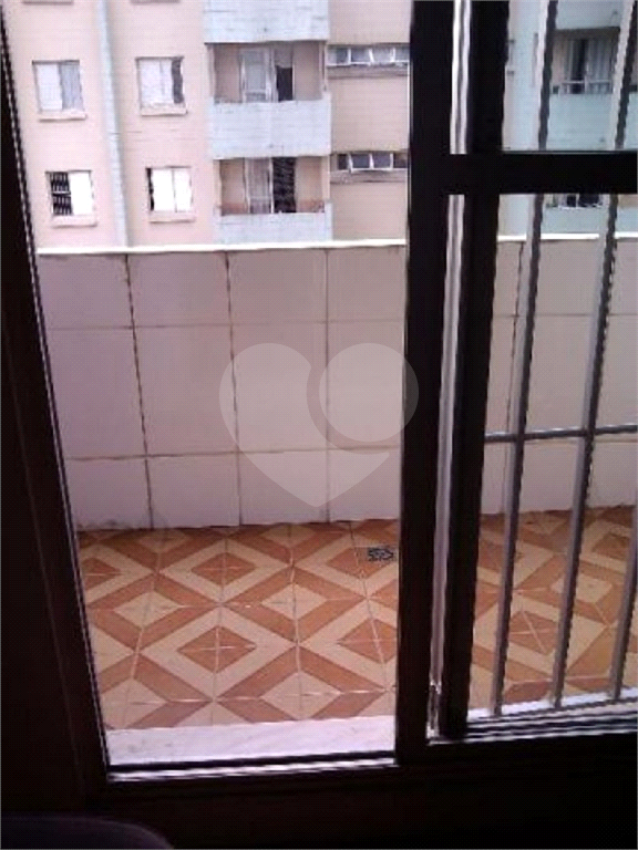 APARTAMENTO em LIMÃO