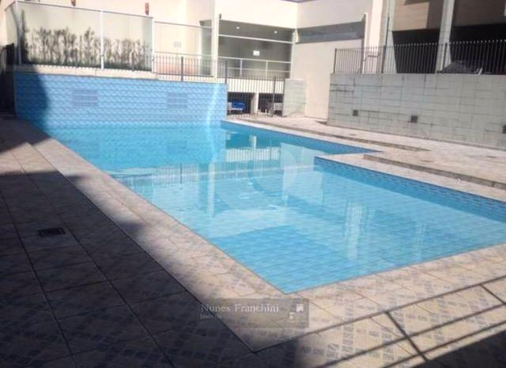 APARTAMENTO em LIMÃO