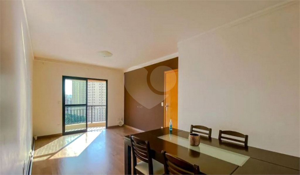 APARTAMENTO em TATUAPÉ